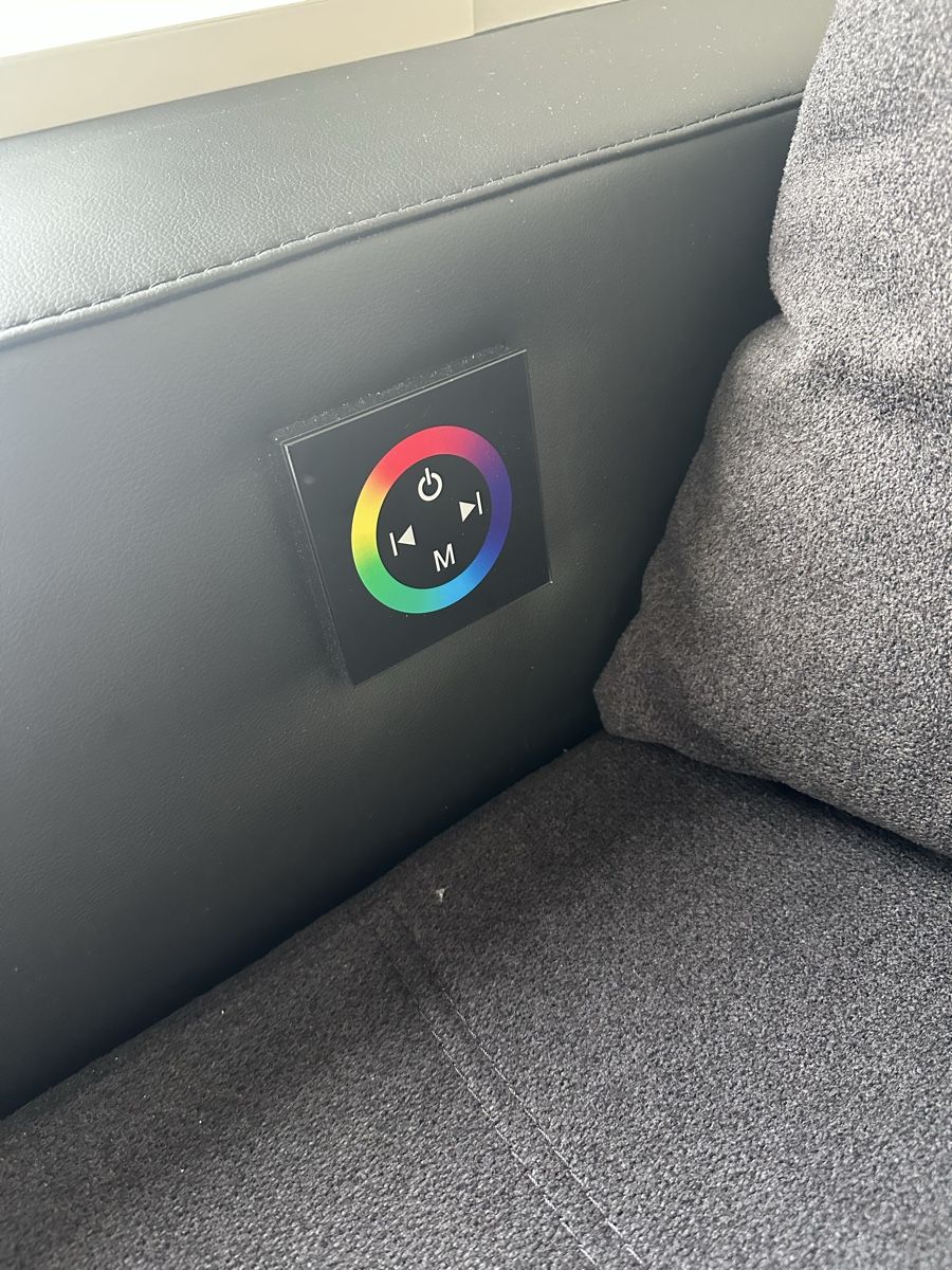 Sofas: Sofa mit LED und Musikanlage – Gebraucht aus Wittenbach von sas_j7xx 2