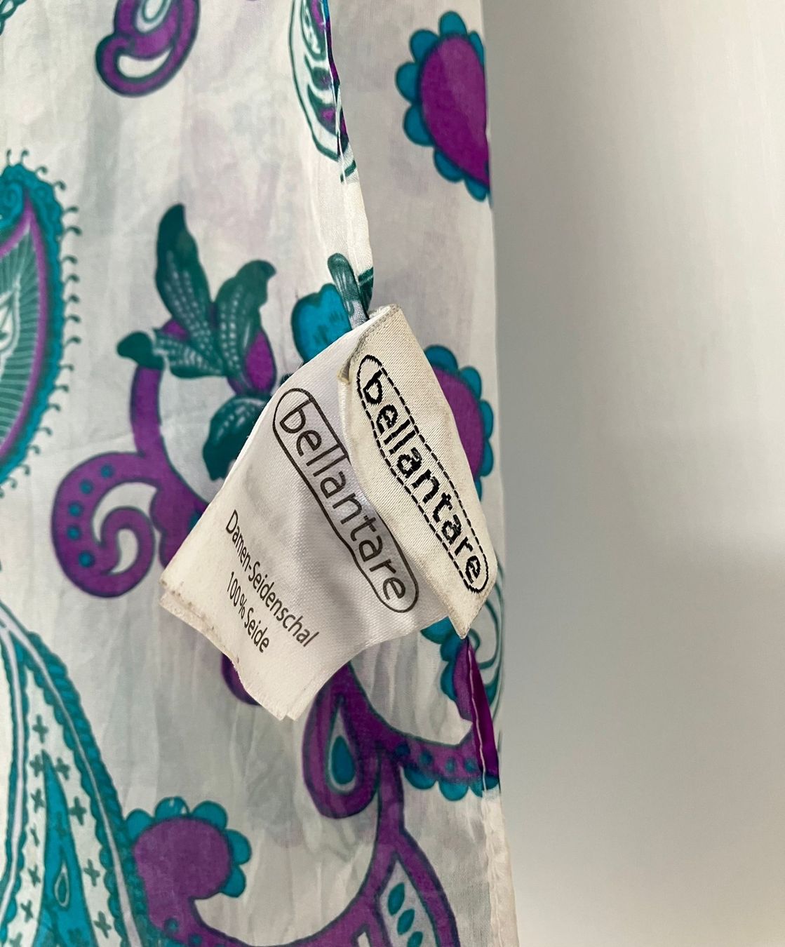 Foulard & Sciarpe: Bellantare Seide Schal – Usato da Unterägeri venduto da Jutka_04 1