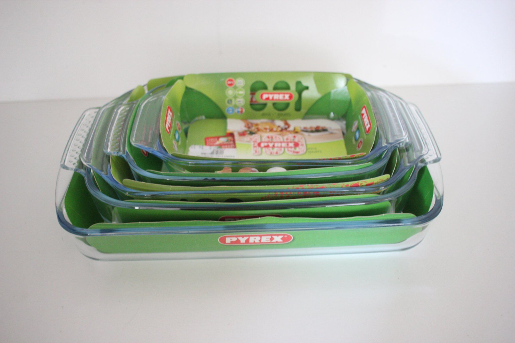 Pyrex Teglie da forno: Pyrex Classic  5 Auflaufformen – Nuovo (secondo la descrizione) da Kägiswil venduto da pebart 3