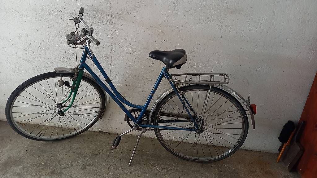 Vélos: Vélo ancien dame – D'occasion à Les Prés-d'Orvin par nabucco6 2