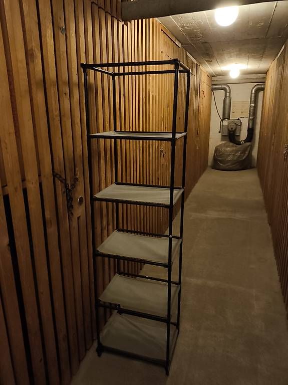 Scaffali: Mobileto scaffale temporaneo – Usato da Locarno venduto da sergi28 1