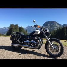 Profile image of T_Bonneville_T100