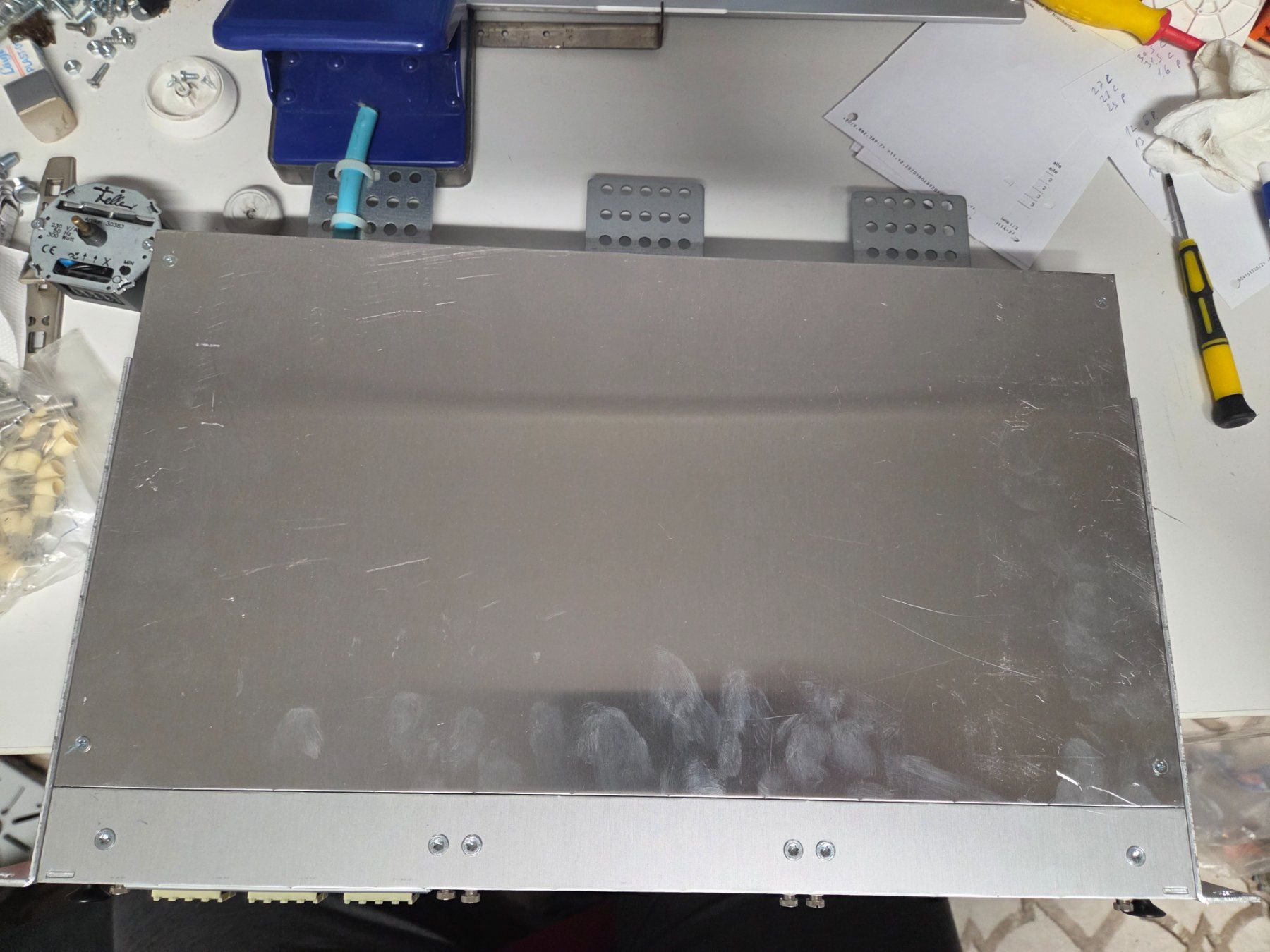Racks & Supports: LWL Patch-Panel 19" Patchpanel mit MTP Modul – D'occasion à Zürich par Alibaba1234 4