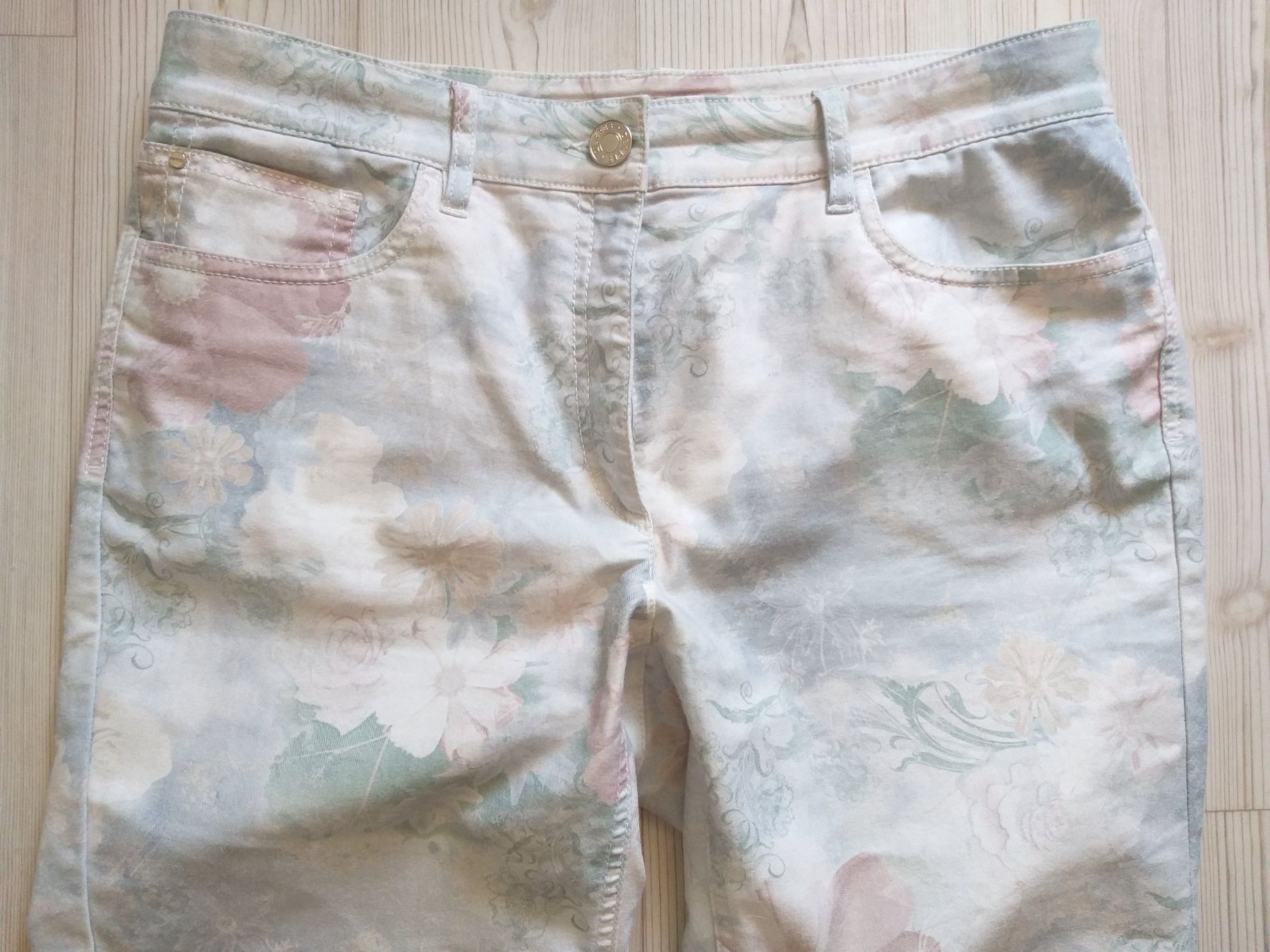 Jeans: ZERRES Jeans taille / Grosse 42 COMFORT-S – Usato da Cossonay-ville venduto da Super-Price-Quality 1