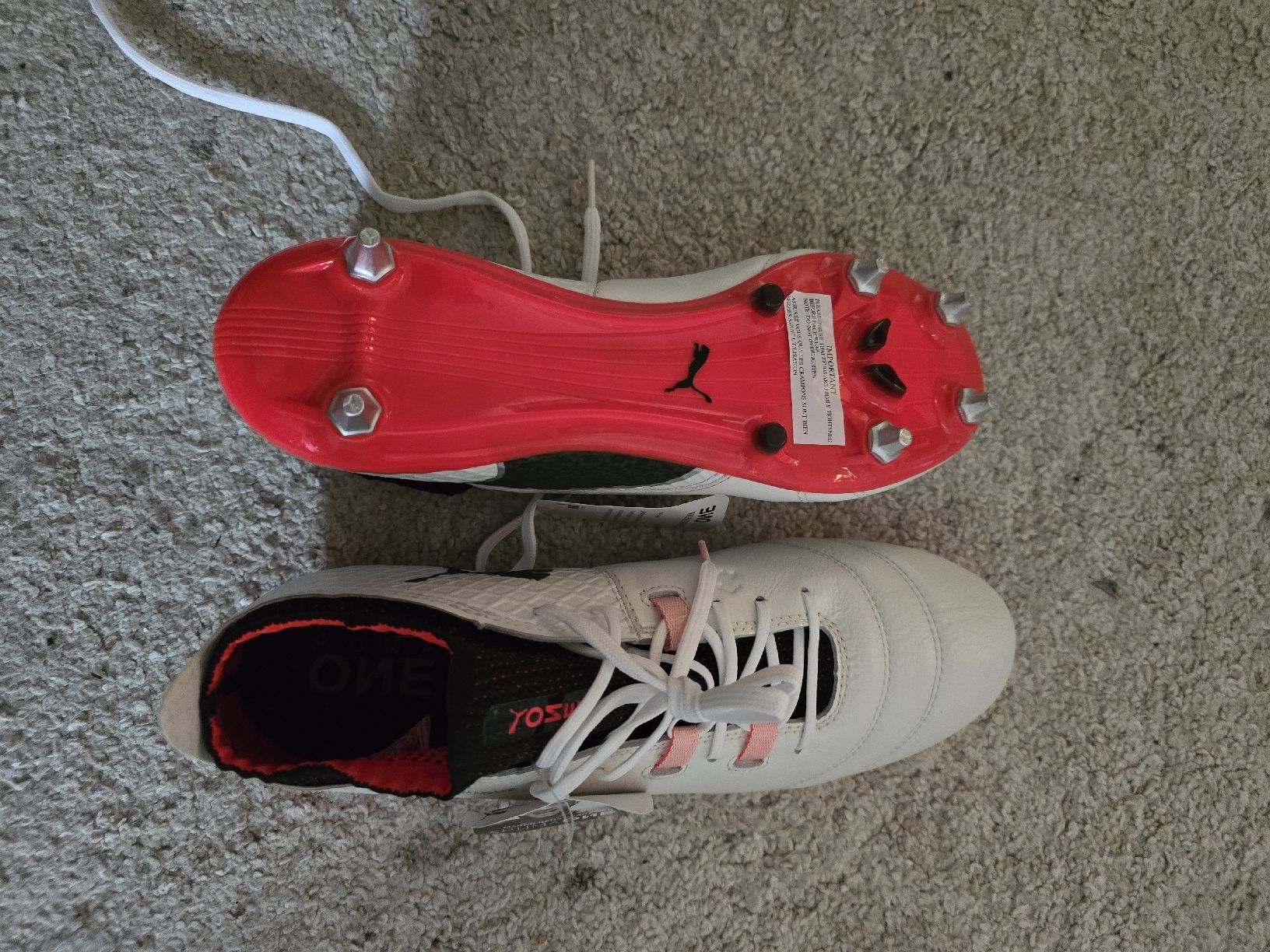 Puma Scarpe da uomo: Chaussures de foot Puma evoTOUCH, neuves, pointure 44 – Usato da Mont-sur-Lausanne venduto da Didinho 2