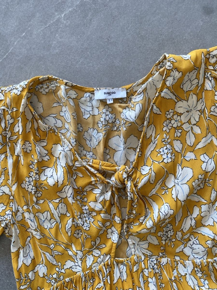 Vestiti: Kleid von Suunco – Usato da Flims Dorf venduto da aniska 1