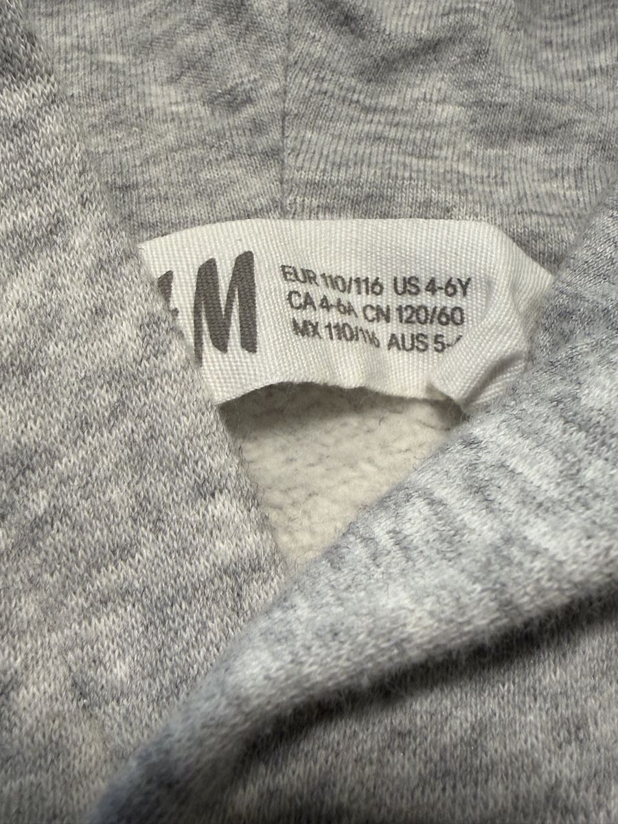 H&M Kleiderpakete & -sets: 5x H&M Pullover/ Sweatshirt Size 110/116 – Gebraucht aus Uznach von Player6 5