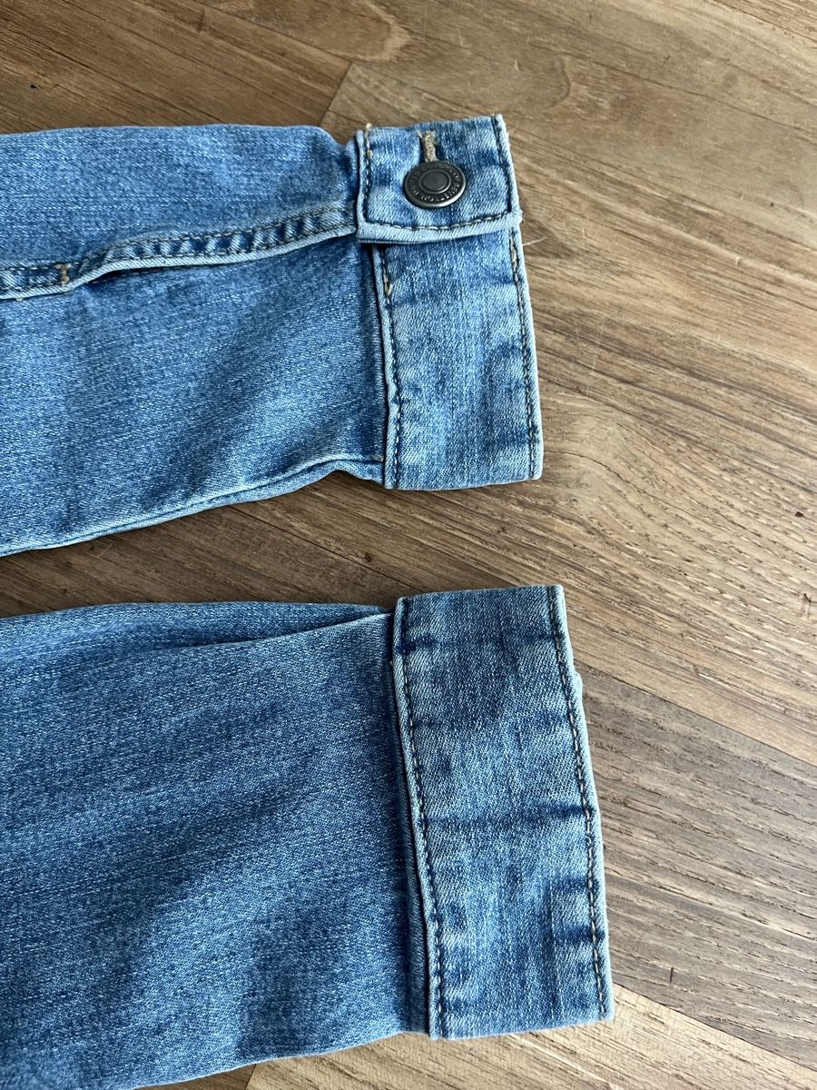 Benetton Giacche & Cappotti: Jeansjacke Benetton 146 / 150 – Usato da Luzern venduto da Aldabema 6