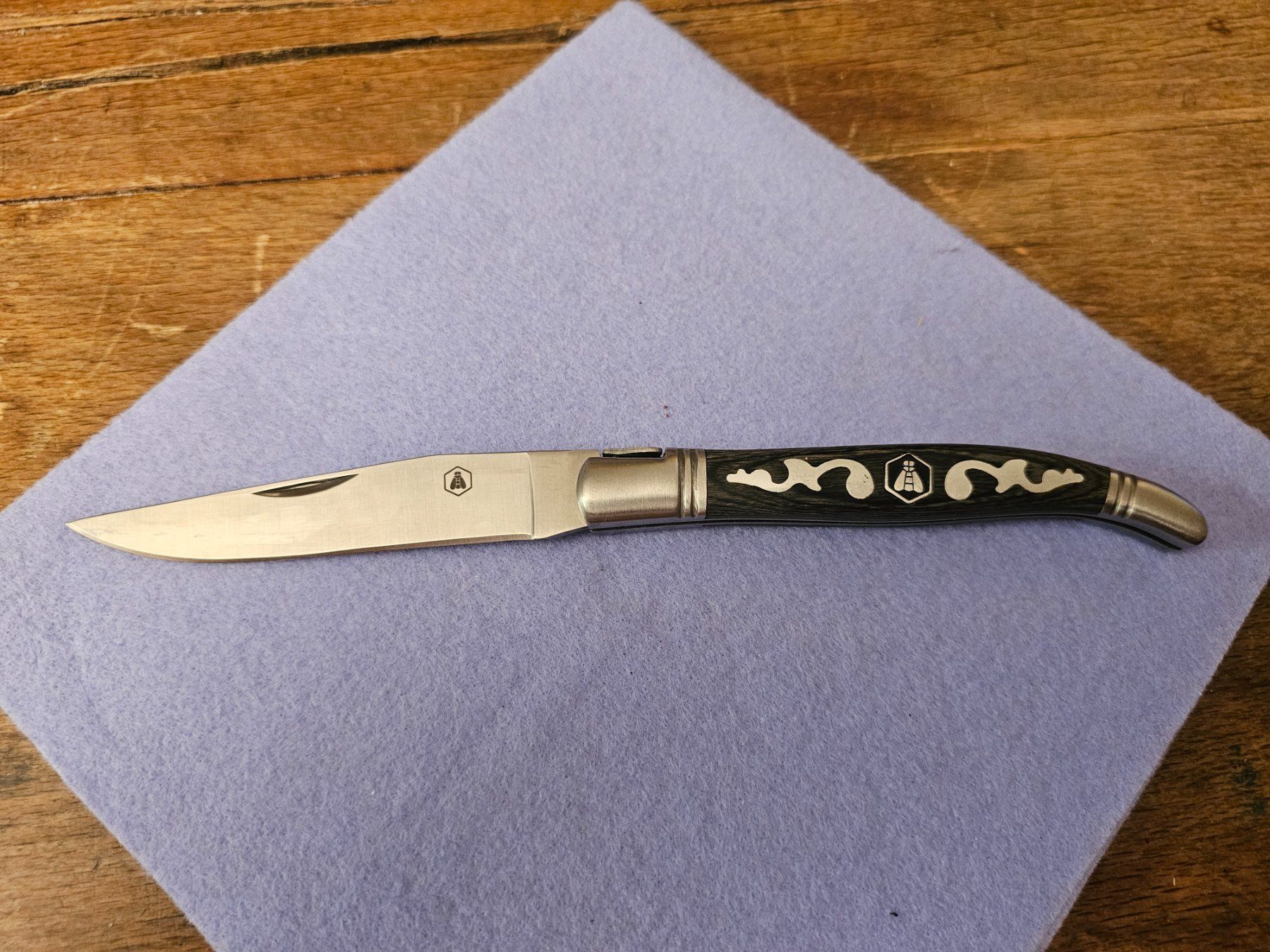 Laguiole Accessori: Coltello Laguiole – Nuovo (secondo la descrizione) da Monte Carasso venduto da giave