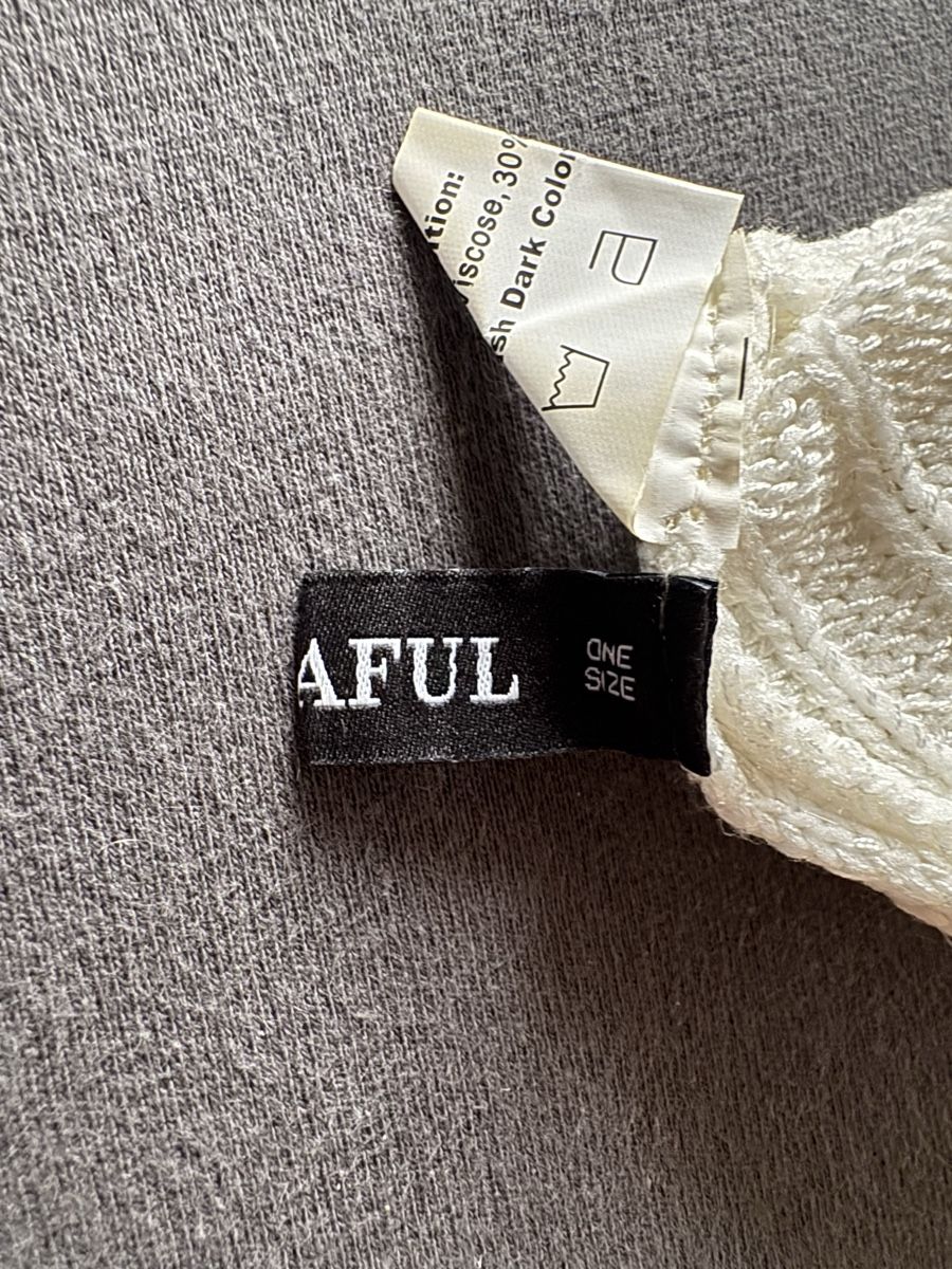 Bershka Lotti di vestiti: Hose mit Sommeroberteil – Usato da Berikon venduto da sam_5zxf 6