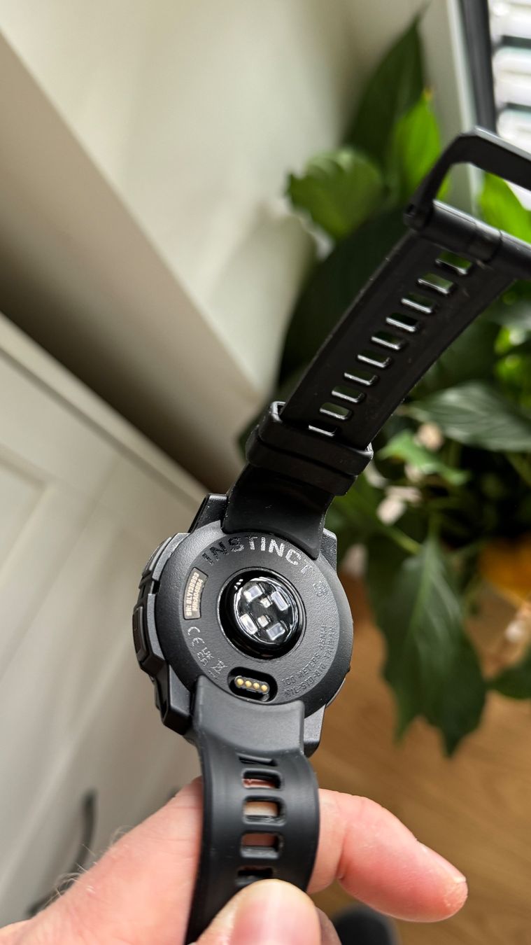 Garmin Smartwatch: Garmin Instinct 3 AMOLED 45mm – D'occasion à Chatelaine par deanrowden 2