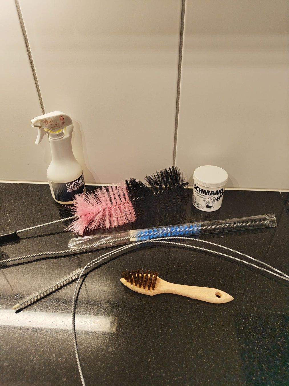 Narghilé: Shisha Reinigungsset – Usato da Beringen venduto da sharue