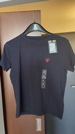 Campus T-Shirt dunkelblau mit Herz Grösse S neu