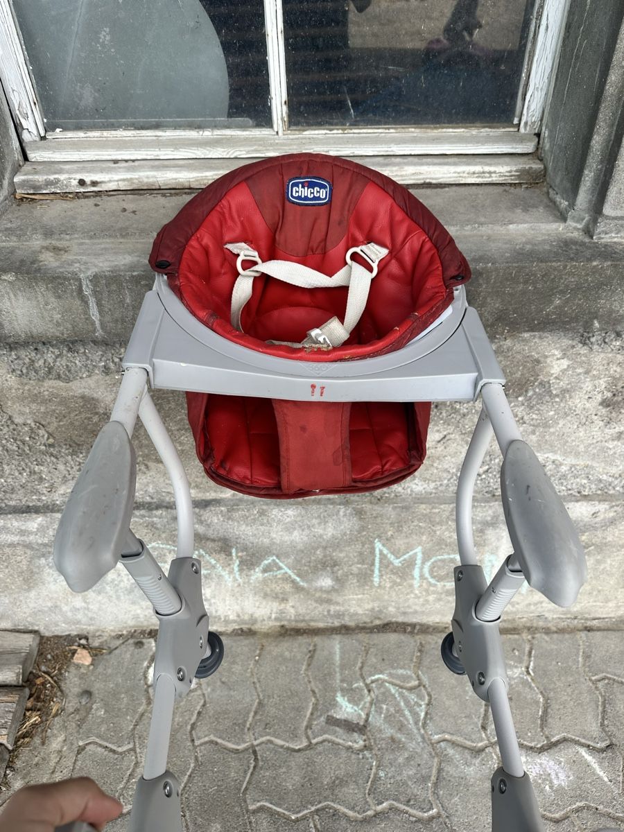 Chicco Hochstühle: Chicco Hochstuhl – Gebraucht aus Ebmatingen von isabelmaiwald 1