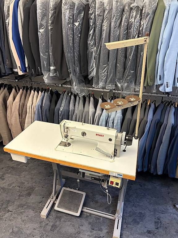 Pfaff Macchine da cucire: Nähmaschine - Pfaff 951 - Nadeltransport – Usato da Allschwil venduto da Danny_79