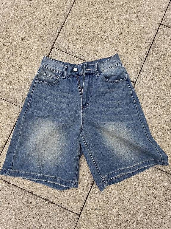 Shein Jeans: Jeans, Gr. 27, neuwertig – Gebraucht aus Frauenfeld von nhn_j68w
