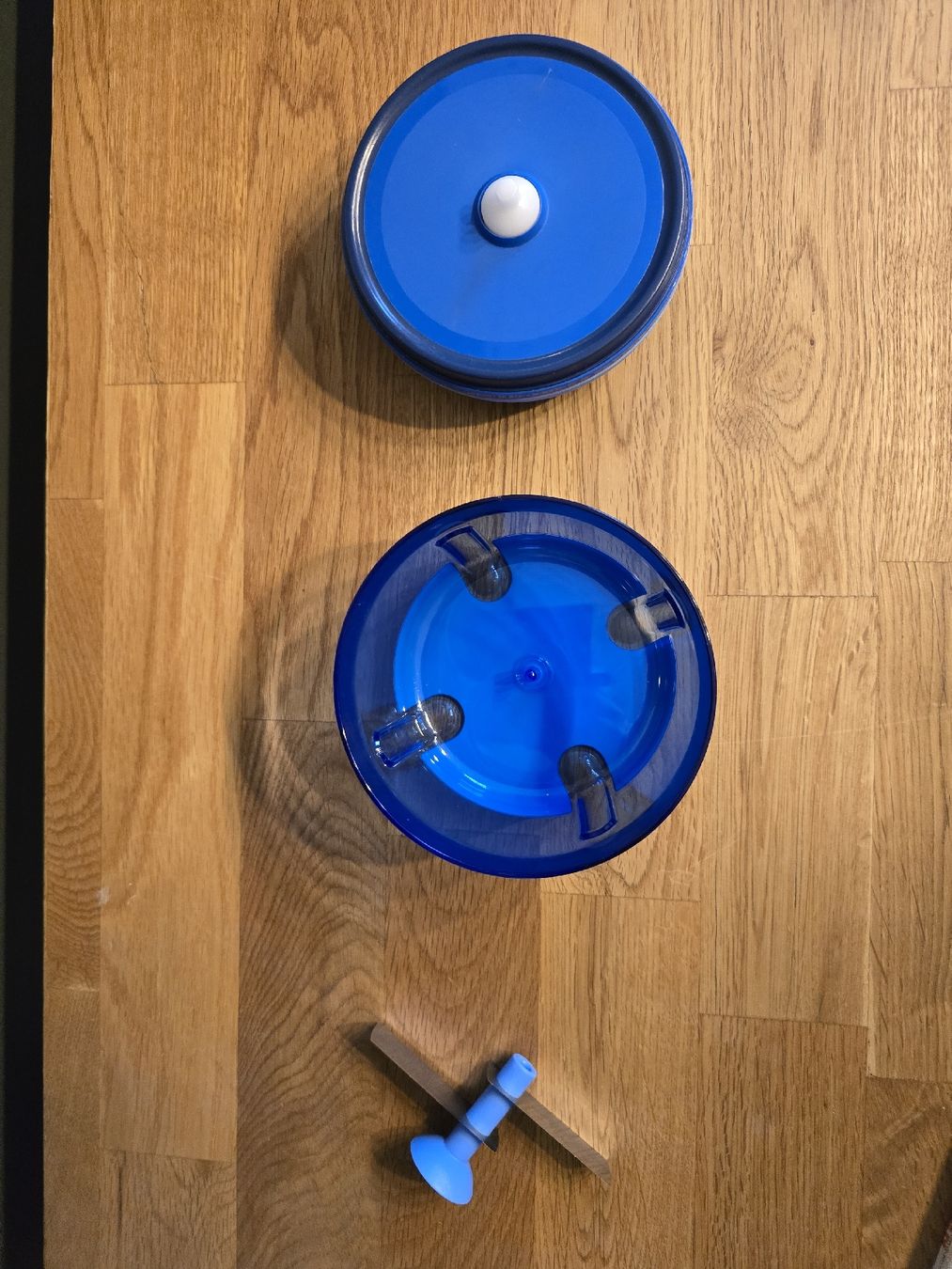 Tupperware Elettrodomestici da cucina: Tupperware  Happy Chef blau – Usato da Laufenburg venduto da may_r2st 4
