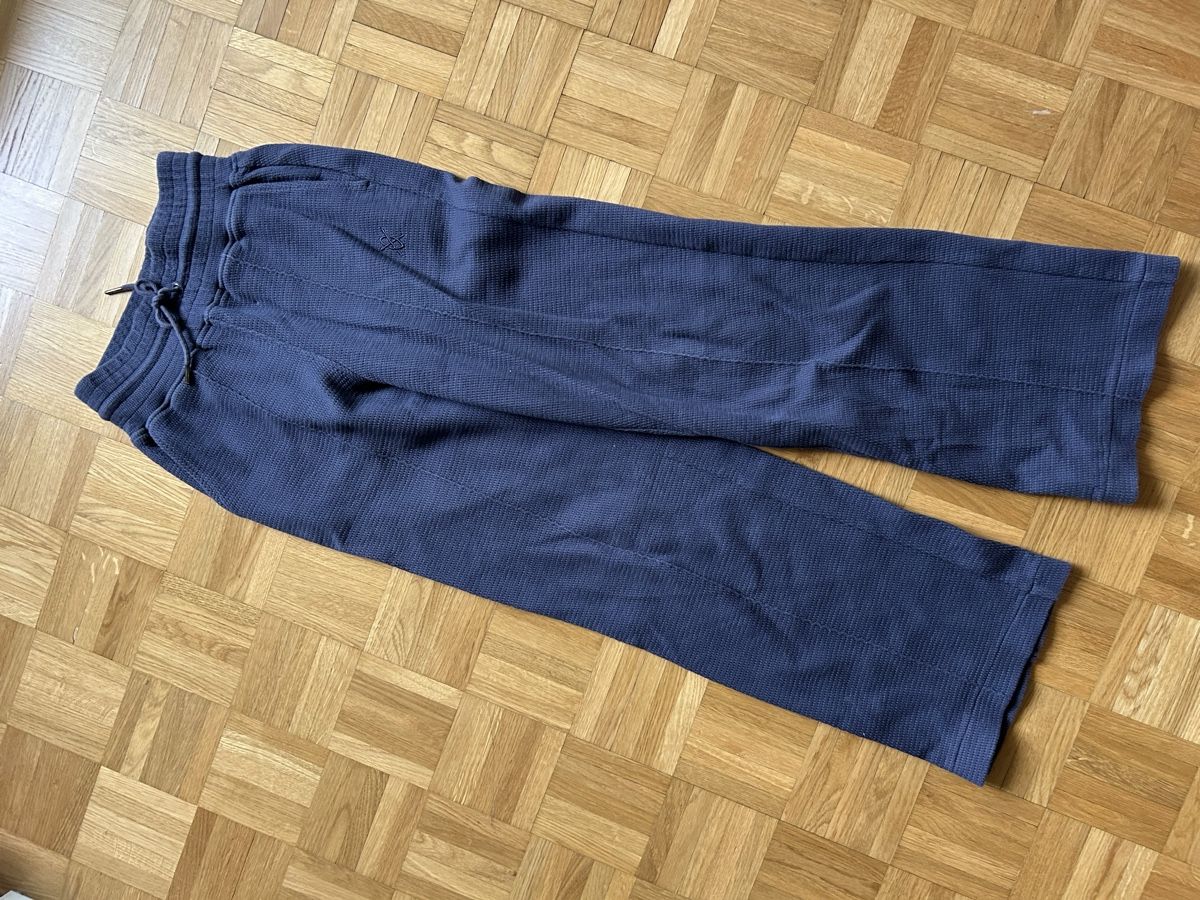 Pantalons: Daily Paper Trainerhose – D'occasion à Zürich par ori_9dcy 1