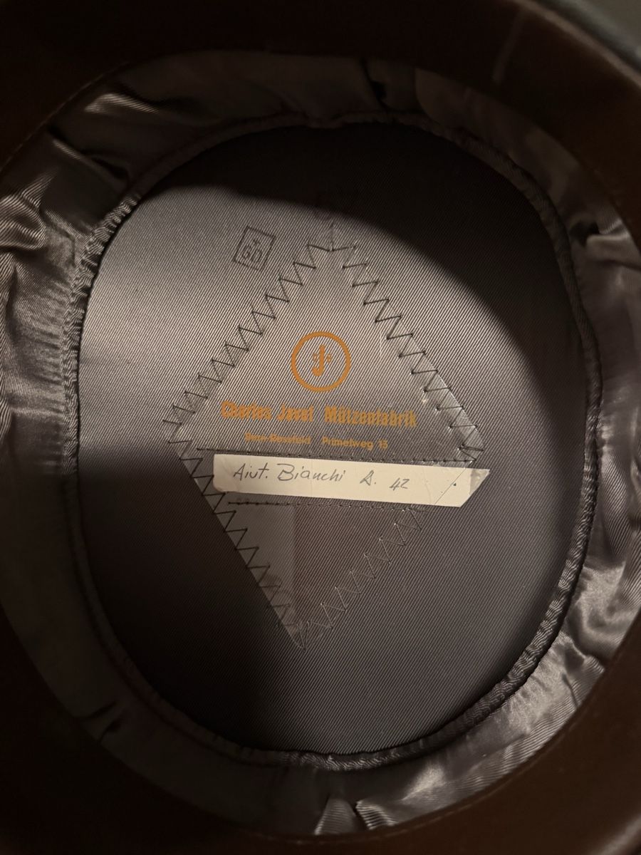 Chapeaux, bonnets & casquettes: Militärmütze – D'occasion à monte carasso par Chanel82 1