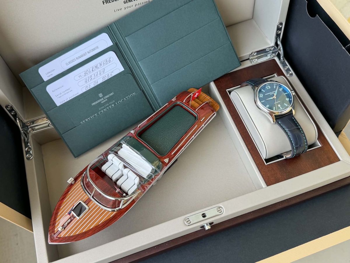 Frederique Constant Orologi: ⌚ Frederique Constant Runabout Automatic 42 mm – Usato da Glovelier venduto da Elsii44 8