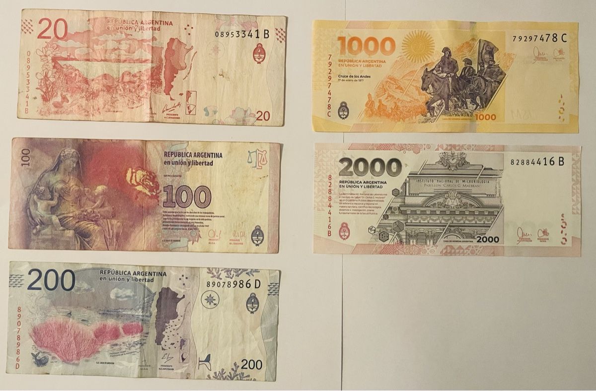Banconote: Lot Banknoten Argentinien – Usato da Zürich venduto da juanjoch 1