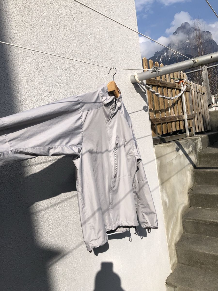 Salomon Giacche: Salomon Windbreaker M – Usato da Fribourg venduto da ann_l9b7 5