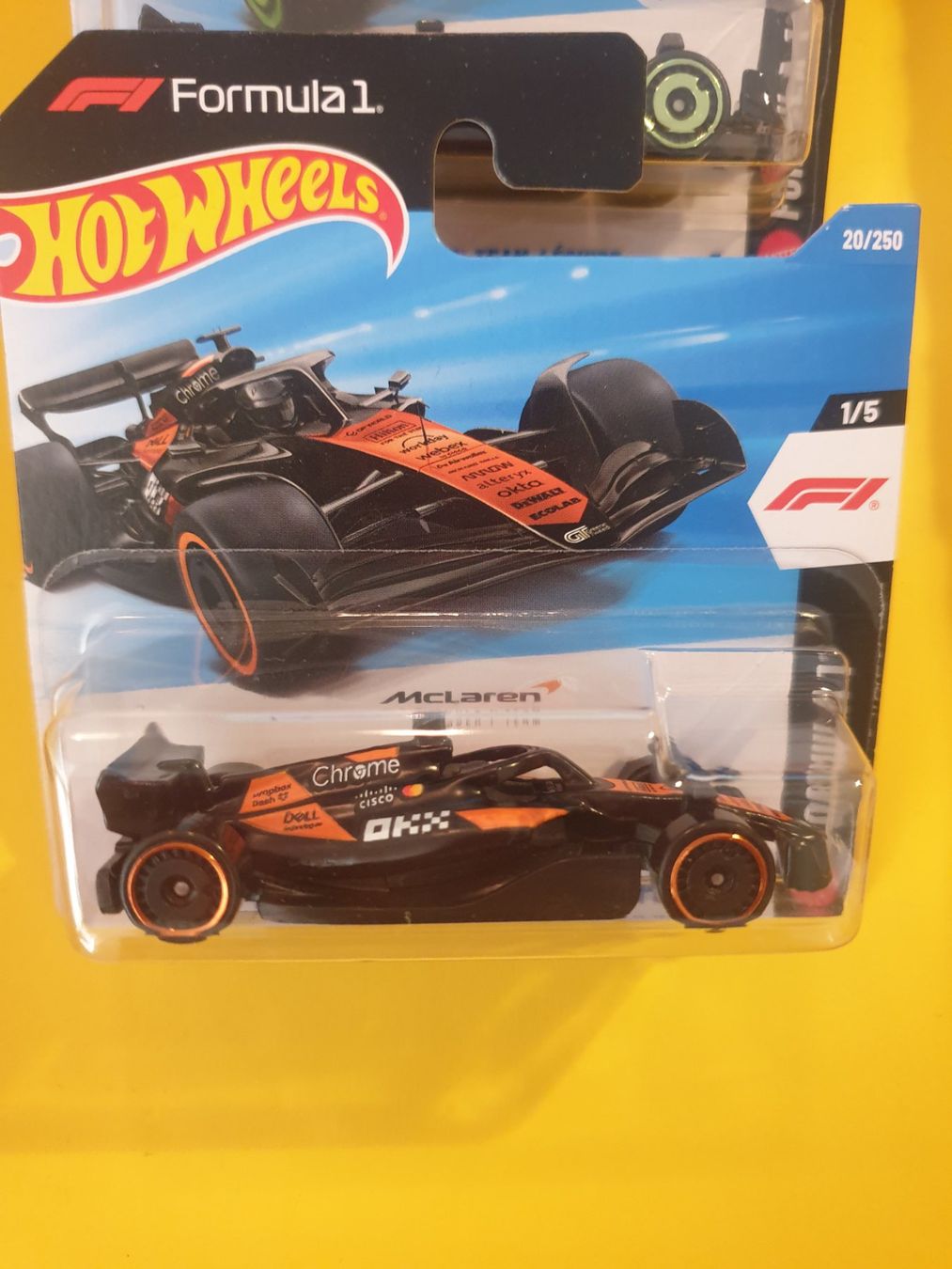 Hot Wheels Modellini d'auto: 2 x Hot Wheels FORMEL 1 – Nuovo e nell'imballaggio originale da Oftringen venduto da Rotor 5
