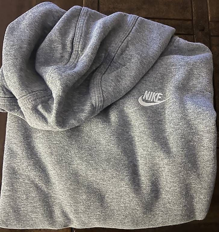 Tute: Tuta Nike  – Usato da Viganello venduto da bia_x25w