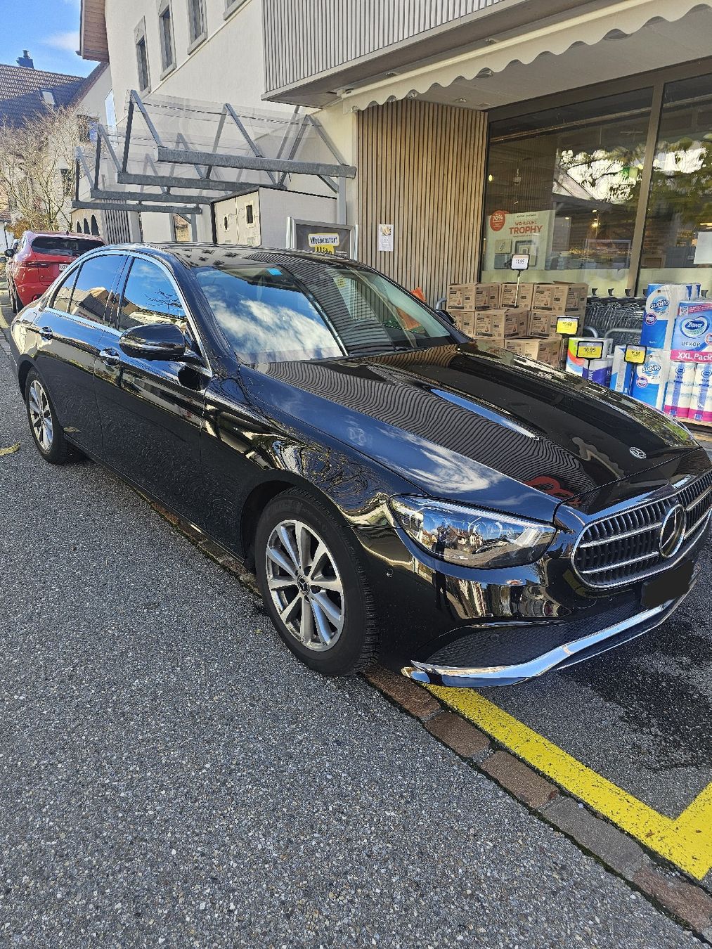 Mercedes-Benz Automobili: Mercedes-Benz E220d 4Matic – Usato da Wetzikon ZH venduto da tlac 2