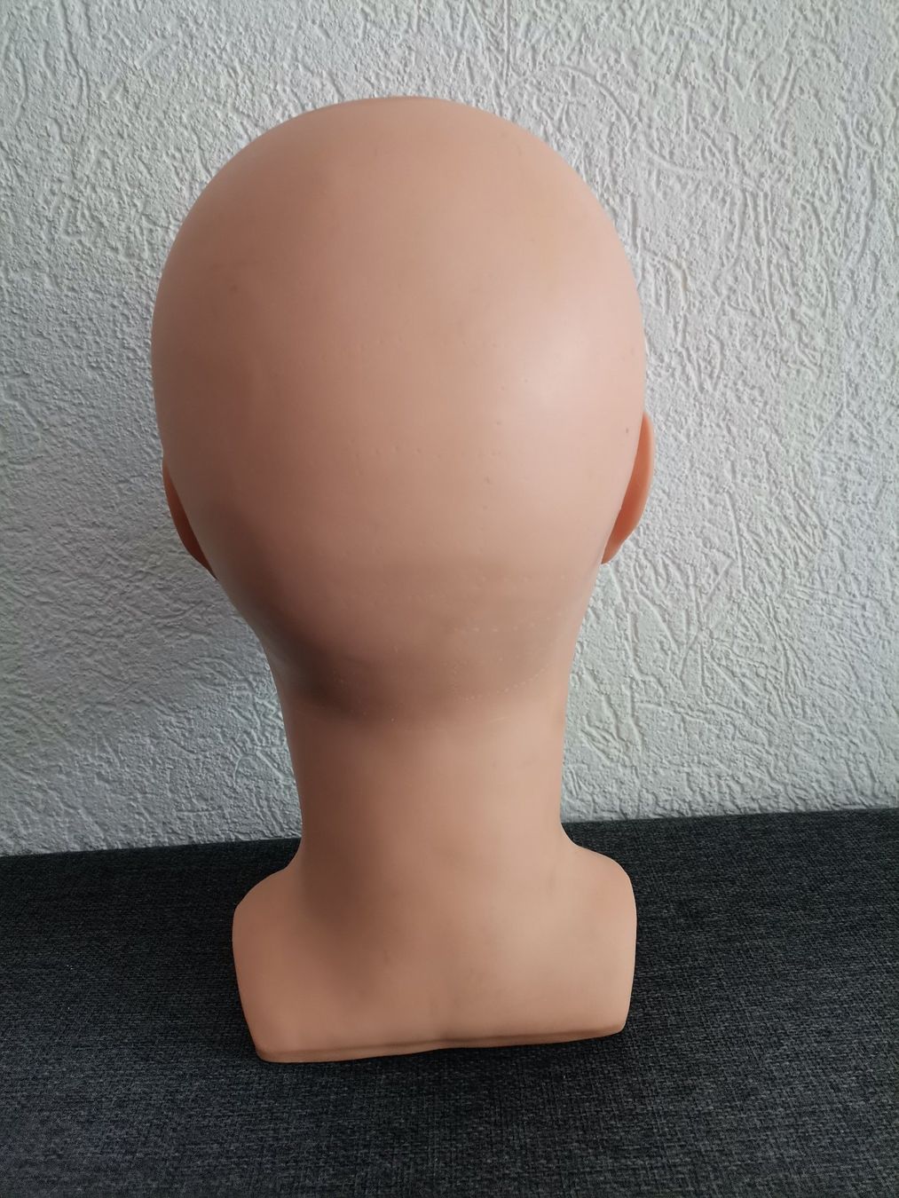 Allestimento di negozi e stand fieristici: Tête de mannequin de présentation coiffures – Usato da Onex venduto da Neimad7 2