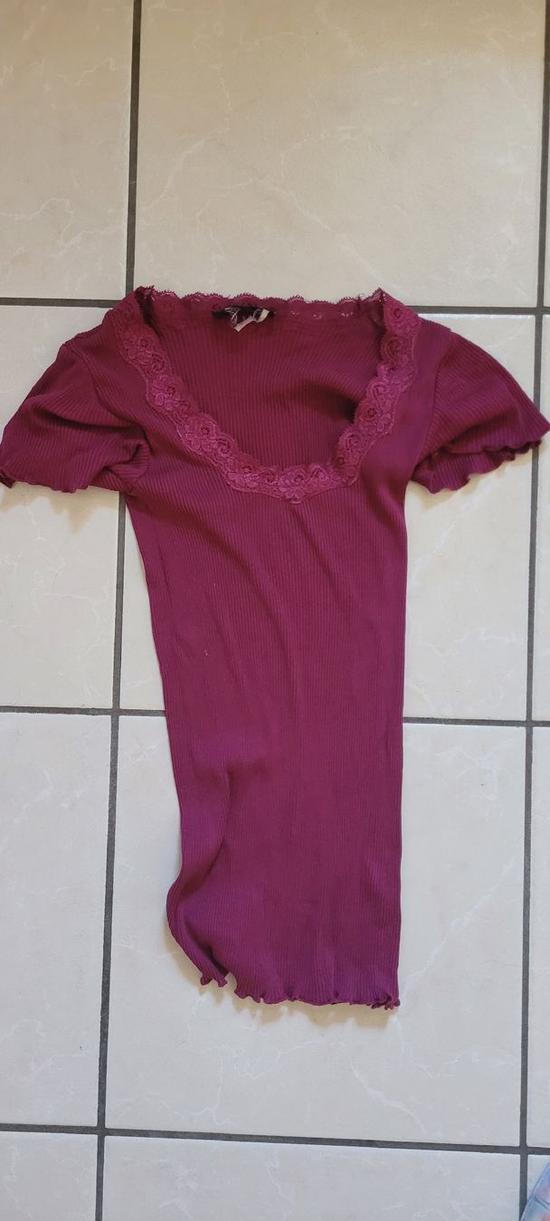 Top: 4x top  – Usato da Vevey venduto da dar_jk9w 1
