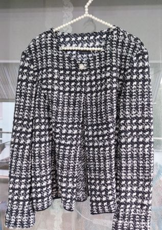 Jakett GIORGIO ARMANI, neuwertig,CH-Gr.40,140 Fr.