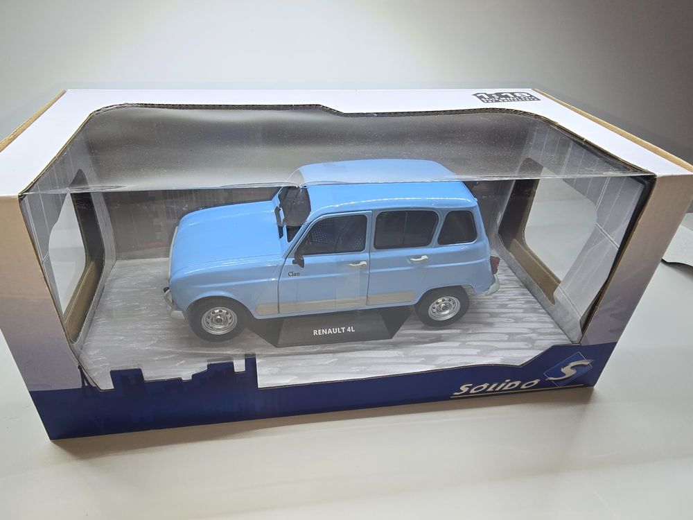 Voiture miniature Renault Safrane - Collection