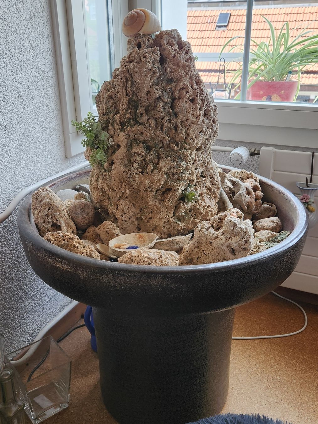 Stagni & Fontane ornamentali: Zimmerbrunnen mit Tuffstein Felsen – Usato da Herisau venduto da bin_da