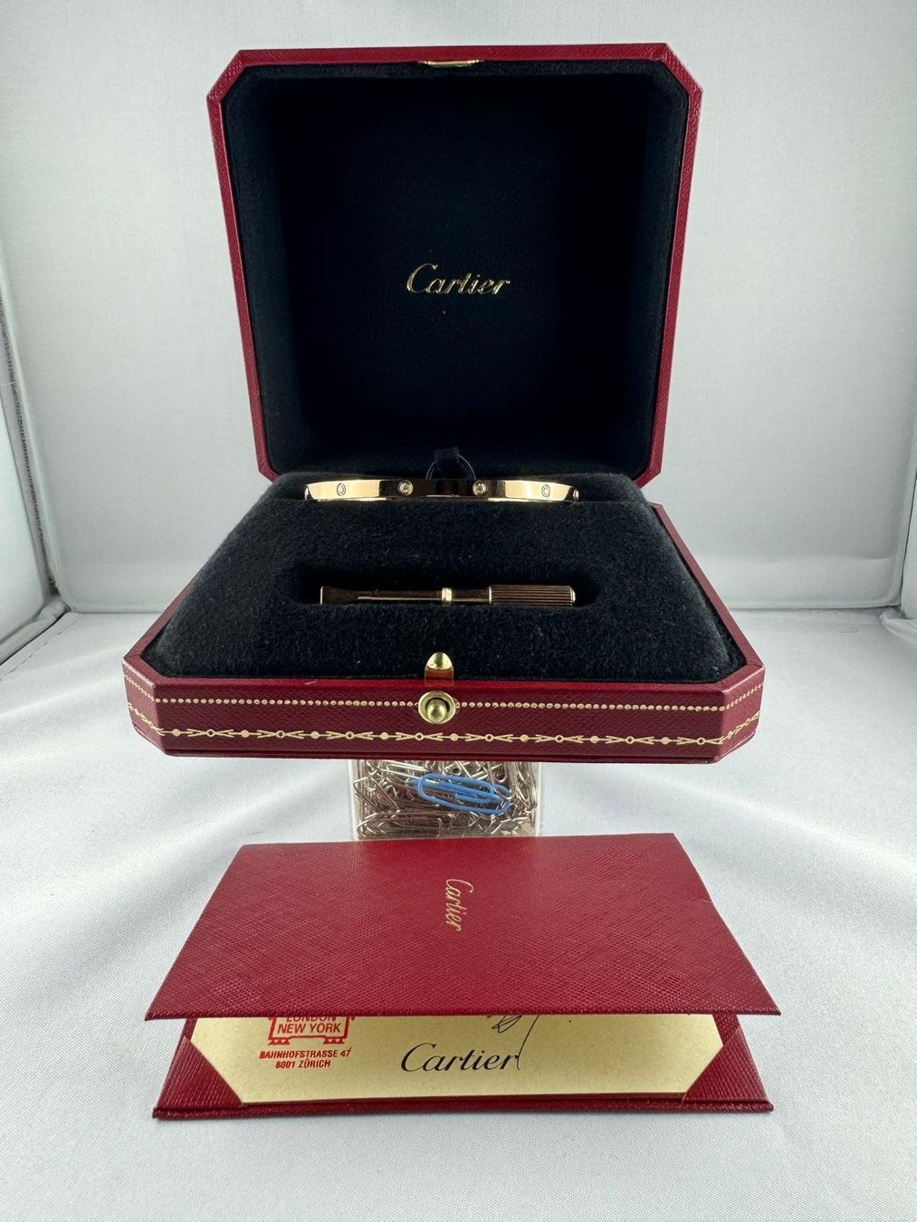 Cartier Bracciali & Braccialetti: CARTIER LOVE BRACLETS AVEC 10 DIAMANTS TAILLE 18 – Usato da Pully venduto da Occasions-luxe.Golay 2