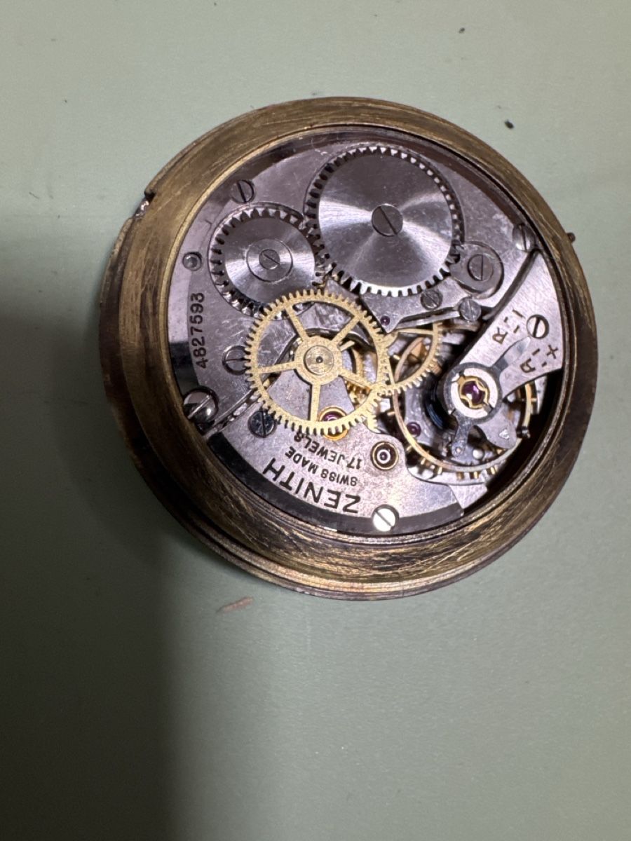 Zenith Montres: Mouvement vintage Zenith mécanique – D'occasion à La Chaux-de-Fonds par lida2005
