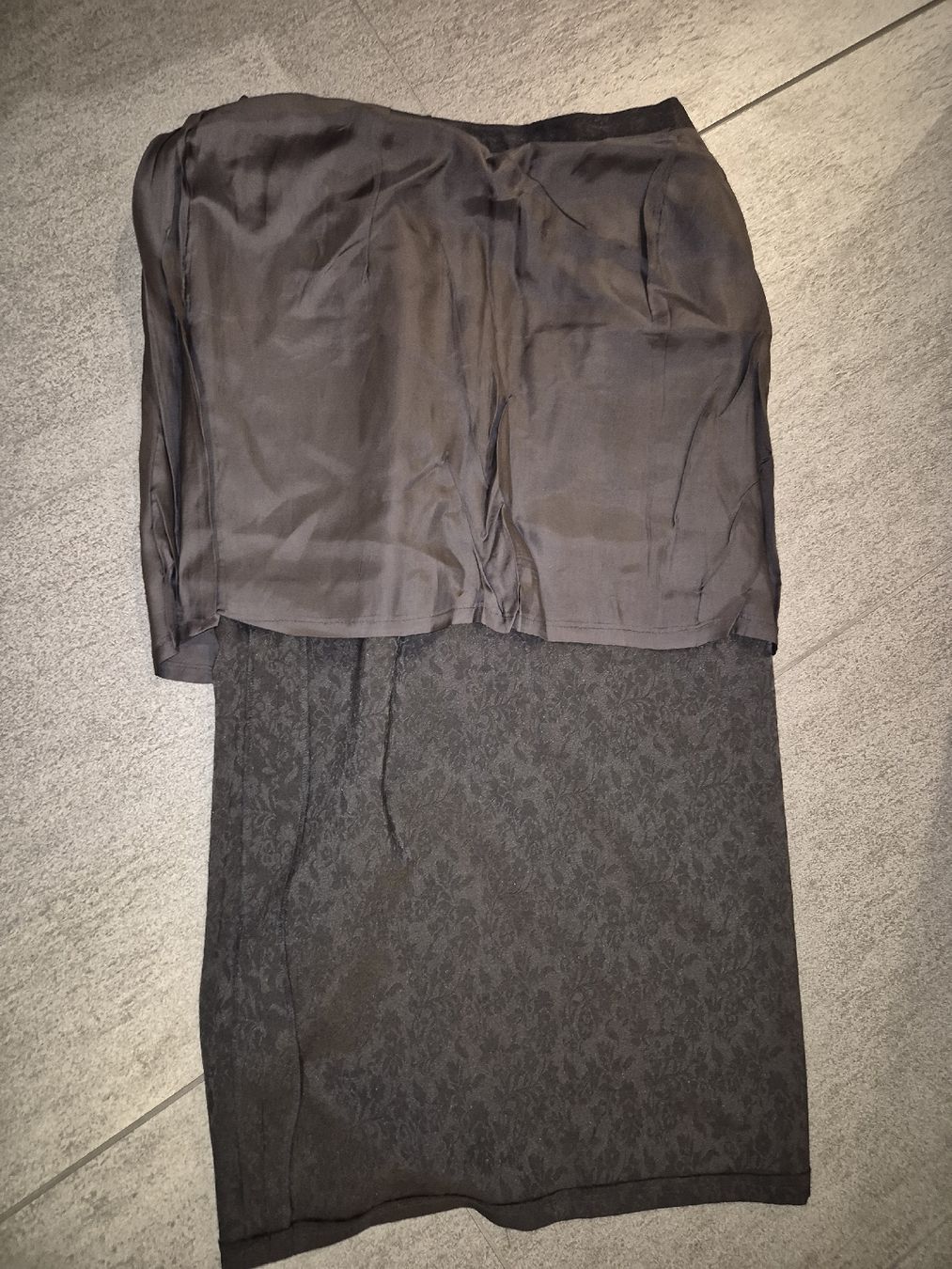 Vestiti: Elegante, schwarze Maxirock, Gr. 40 – Usato da Altendorf venduto da caj_hry2 2