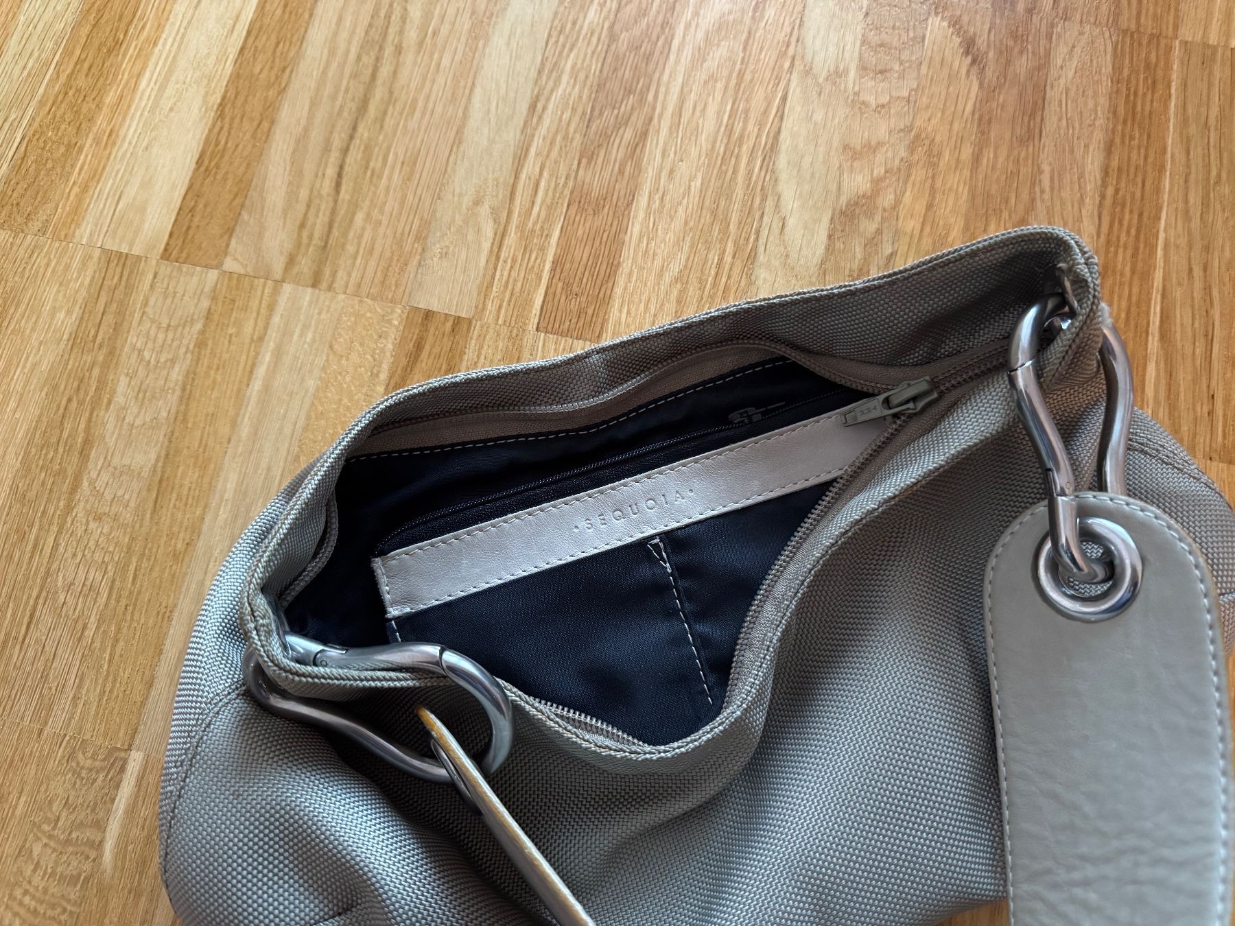 Borse da donna: Cure vintage sequoia bag – Usato da Fribourg venduto da mariedw 3