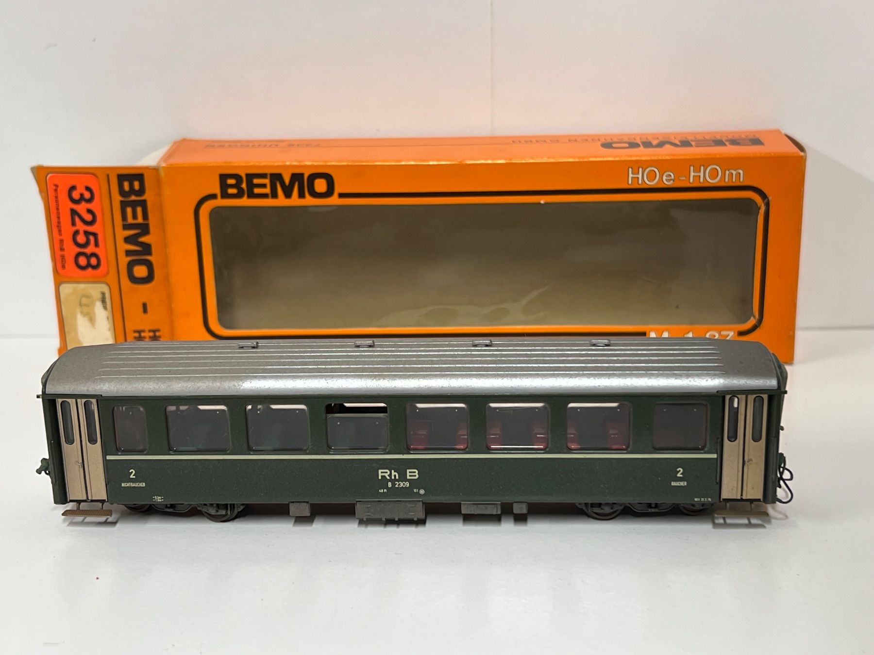 Bemo Modellini di ferrovie: Bemo B 2309 RhB H0m – Usato da Neuenhof venduto da ludovicco