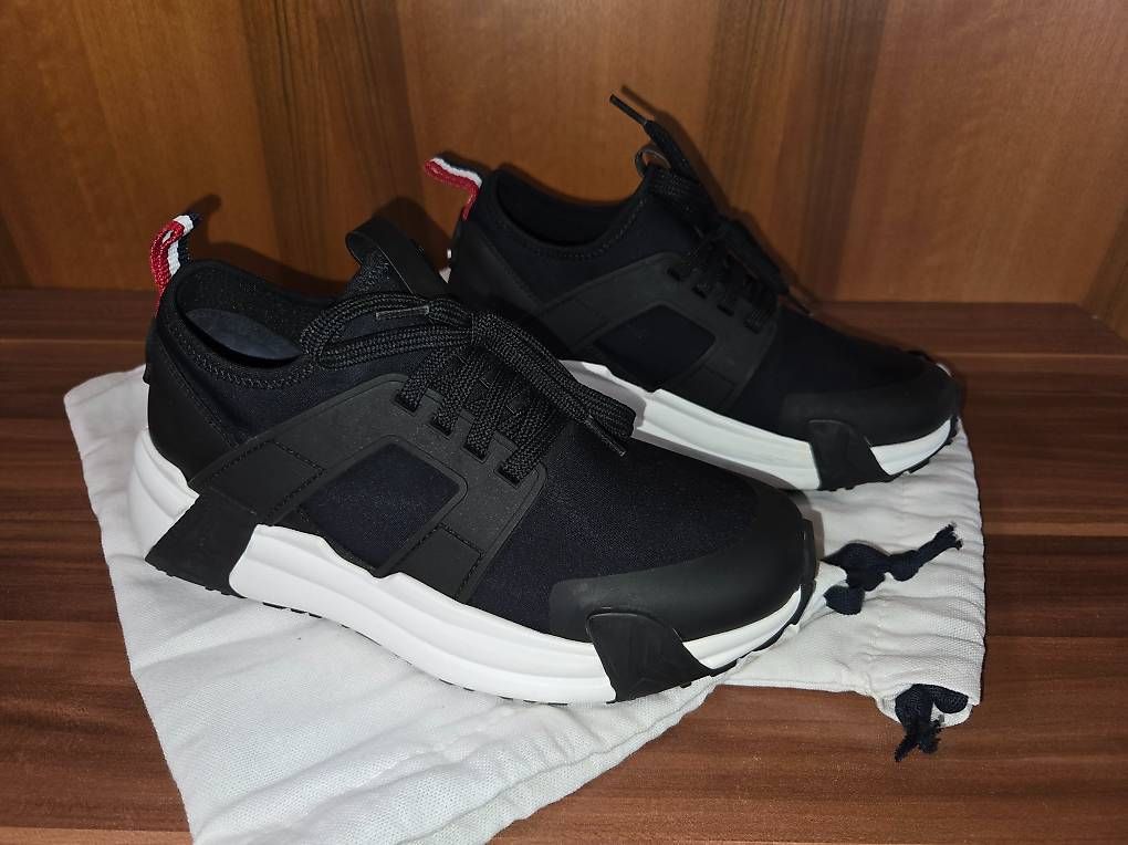 Scarpe da donna: Moncler Damen Sneakers Gr. 39 – Usato da Rütihof venduto da mimistrike8 2