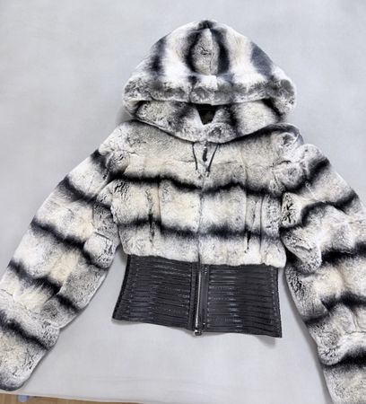 Rex-Echtpelzjacke in Chinchilla-Optik mit Lederkorsett, XS