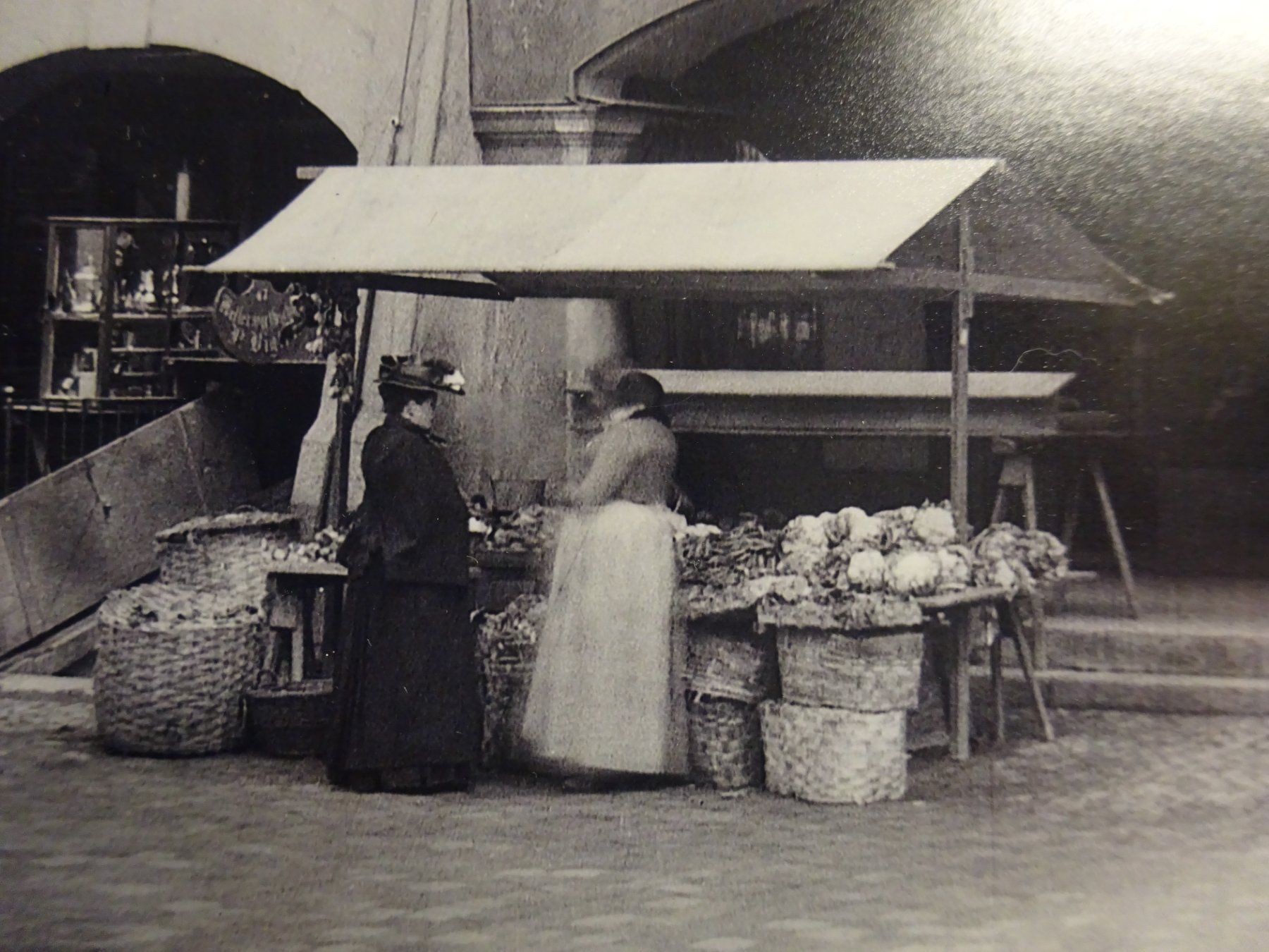 Foto & Immagini: Glasnegativ und Abzug / Bern Marktgasse – Usato da Esslingen venduto da eintagammeer 4