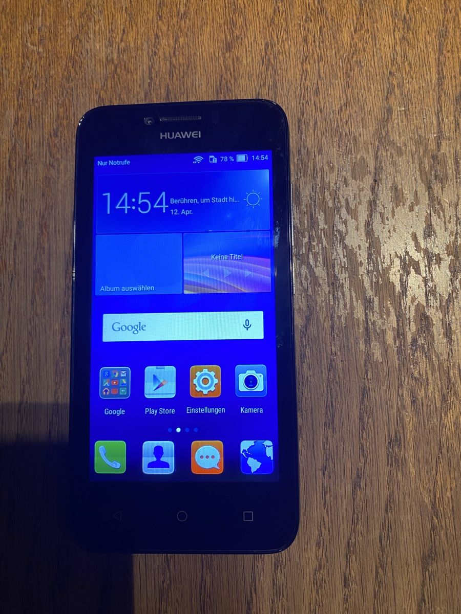 Huawei Telefoni cellulari / Smartphones: Huawei y560-l02 – Usato da steffisburg venduto da Fluehli3