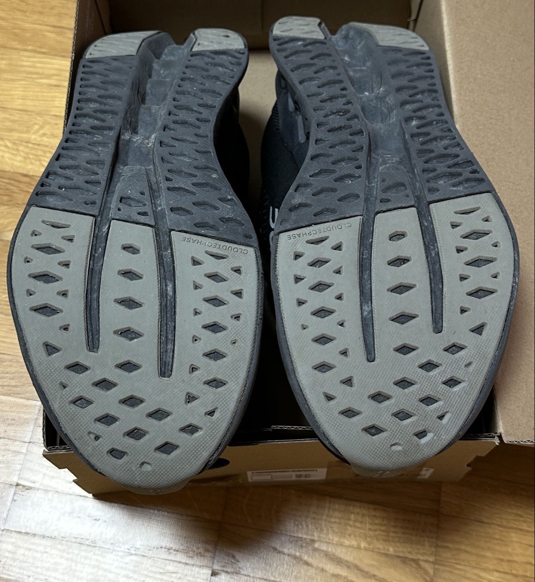 On Chaussures hommes: ON Schuhe G 41 – D'occasion à Maienfeld par tobeyl2020 6