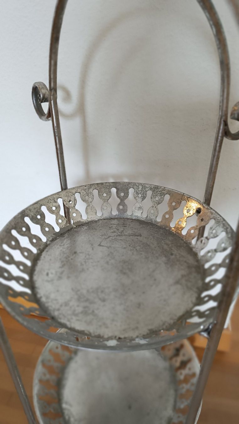 Altro in Decorazioni & Accessori: Wunderschöne klappbare Etagere Metall – Usato da Zürich venduto da Jul69 1