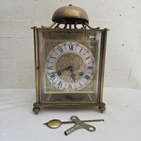 Antike Bucherer Tischuhr Messing mit Glocke..