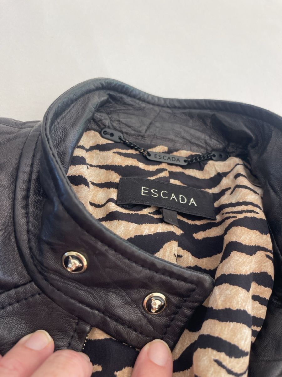Escada Giacche: Escada Lederjacke schwarz mit Seidenfutter Grösse 40 – Usato da Wädenswil venduto da pri_myd7 1