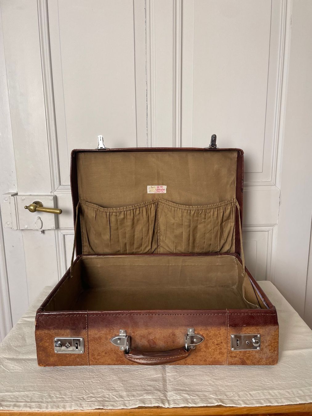 Valises de voyage: Lederkoffer Golden Leaf – D'occasion à Bern par respublica 1