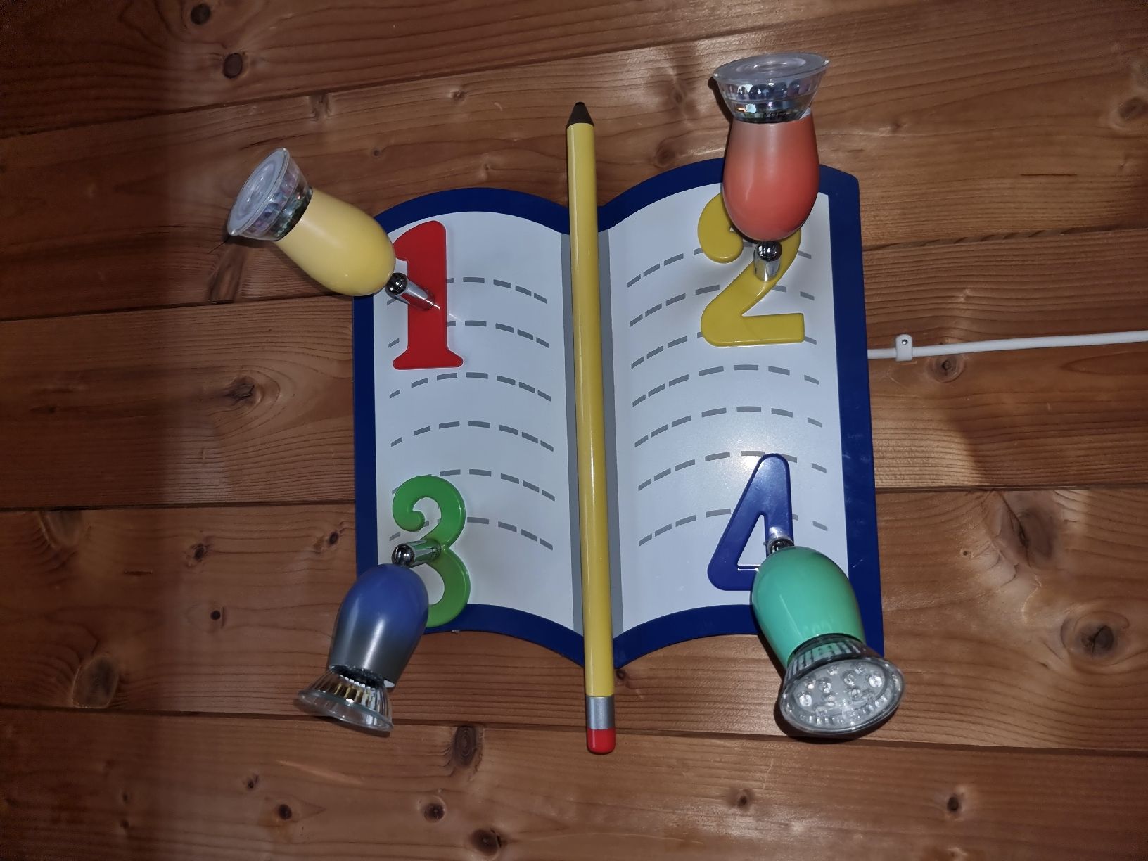 Lampade: Kinderlampe mit Farbwechselglühbirne – Usato da Dürnten venduto da Mercurius1 1