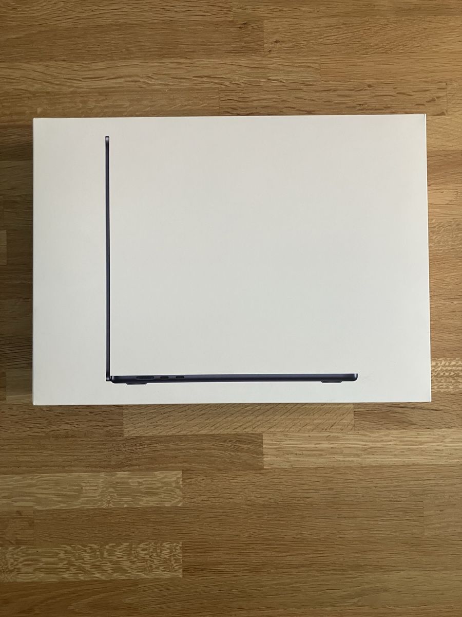 Apple Coques & Sacs: Mac Book Air Verpackung – D'occasion à Basel par dacaccia